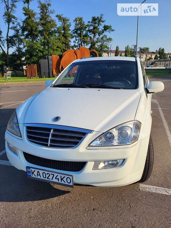 Позашляховик / Кросовер SsangYong Kyron 2009 в Києві