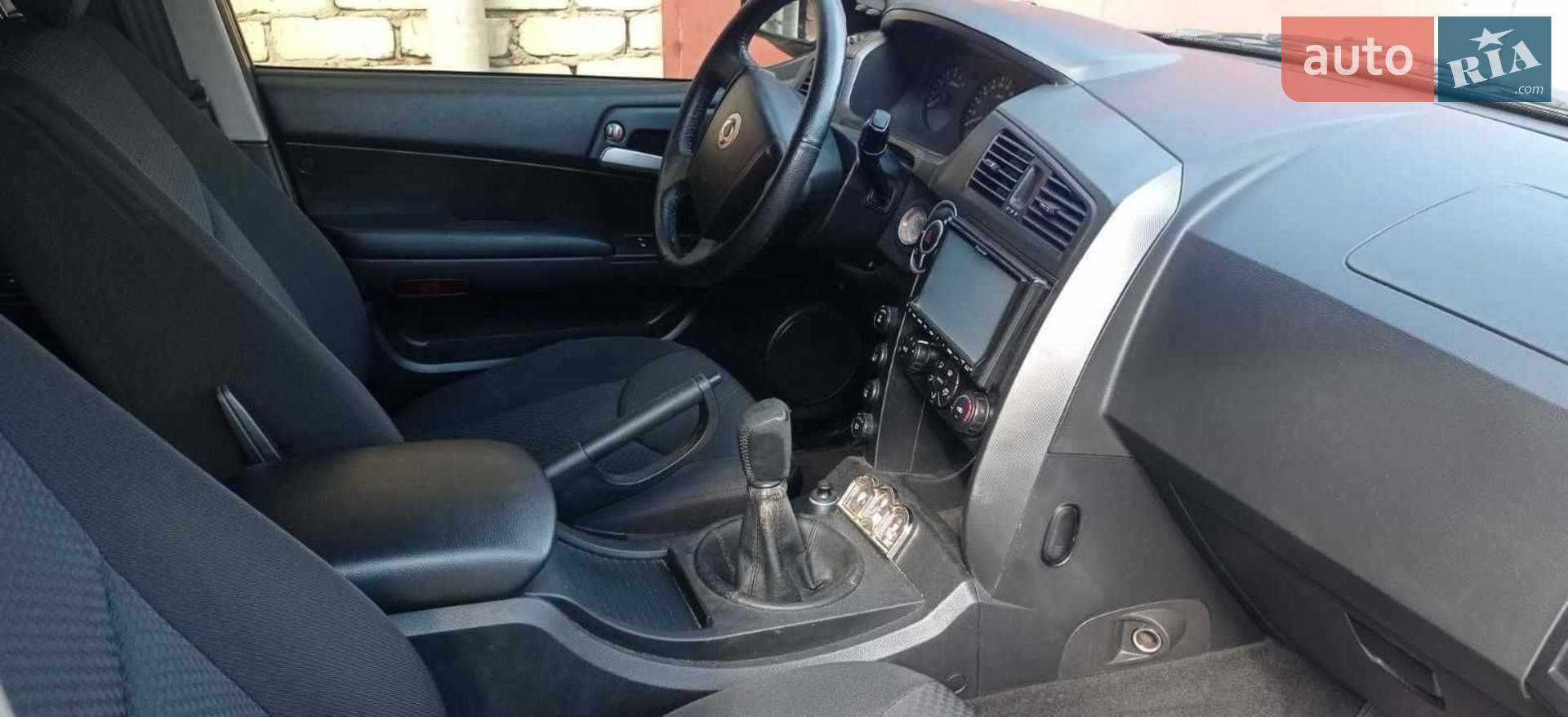 2010 SsangYong Kyron - мініатюра 7