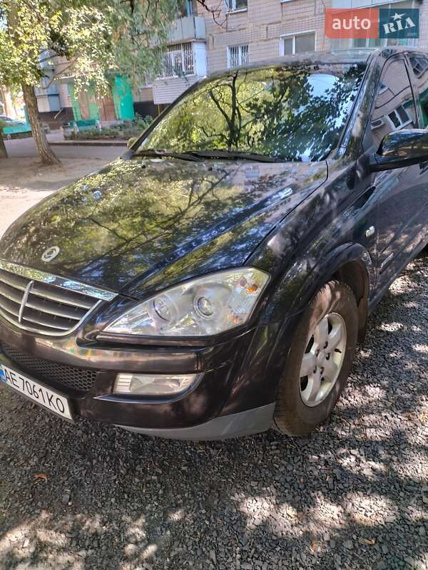 Седан SsangYong Kyron 2010 в Днепре