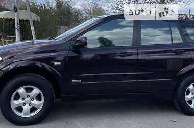 Внедорожник / Кроссовер SsangYong Kyron 2010 в 