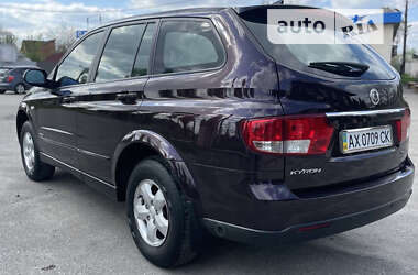 Внедорожник / Кроссовер SsangYong Kyron 2010 в 