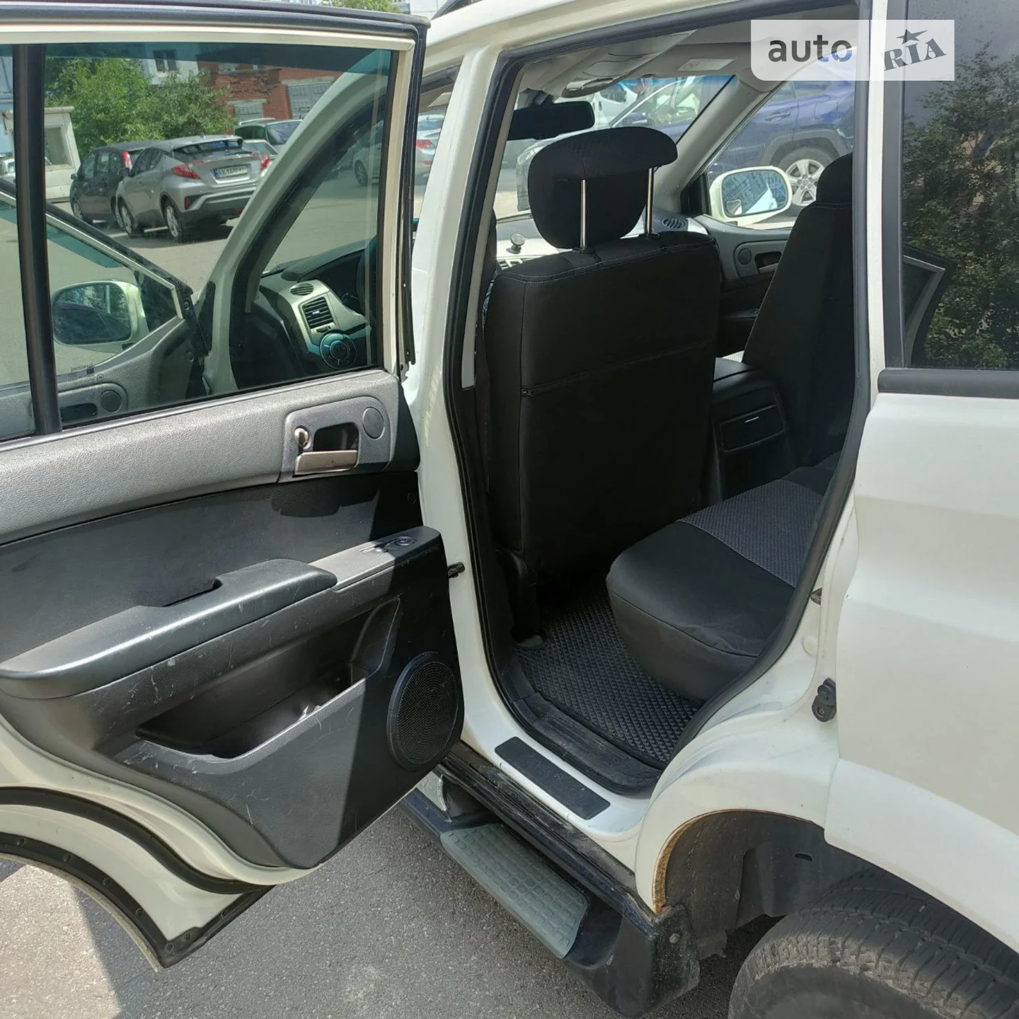 2011 SsangYong Kyron - мініатюра 9
