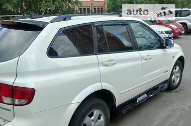 Внедорожник / Кроссовер SsangYong Kyron 2011 в 