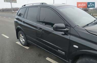 Позашляховик / Кросовер SsangYong Kyron 2011 в 