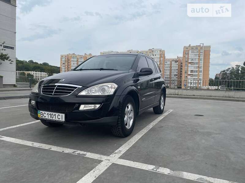 Внедорожник / Кроссовер SsangYong Kyron 2010 в Львове