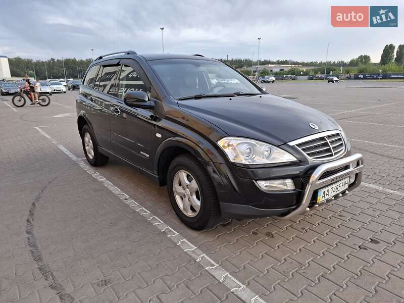 Позашляховик / Кросовер SsangYong Kyron 2010 в Києві