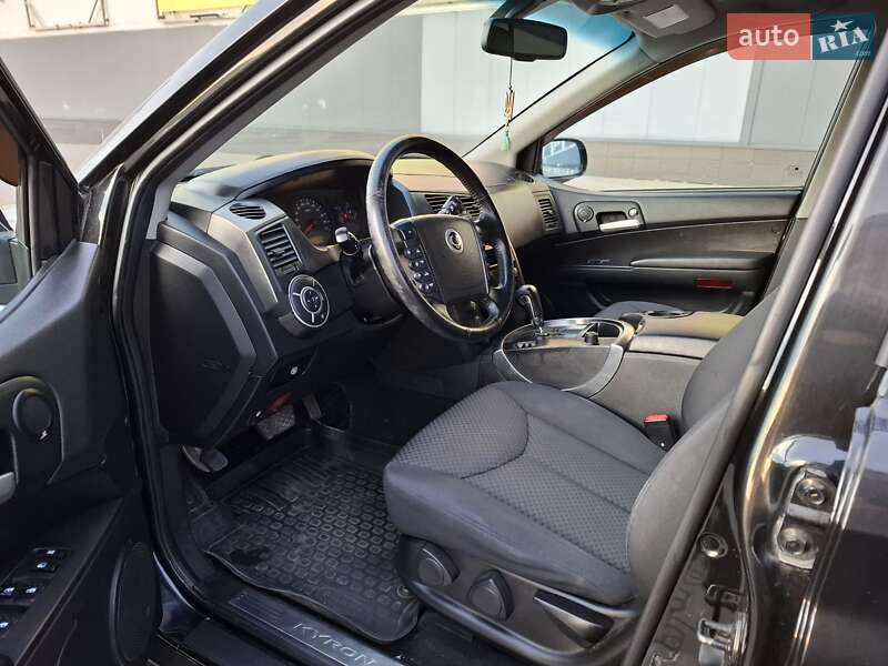 Позашляховик / Кросовер SsangYong Kyron 2010 в Києві