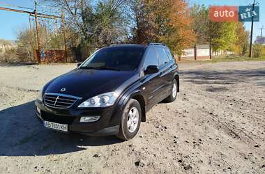 Внедорожник / Кроссовер SsangYong Kyron 2010 в 