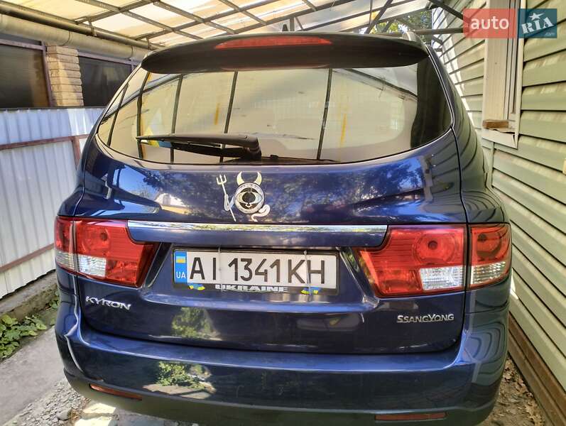 Внедорожник / Кроссовер SsangYong Kyron 2011 в Буче