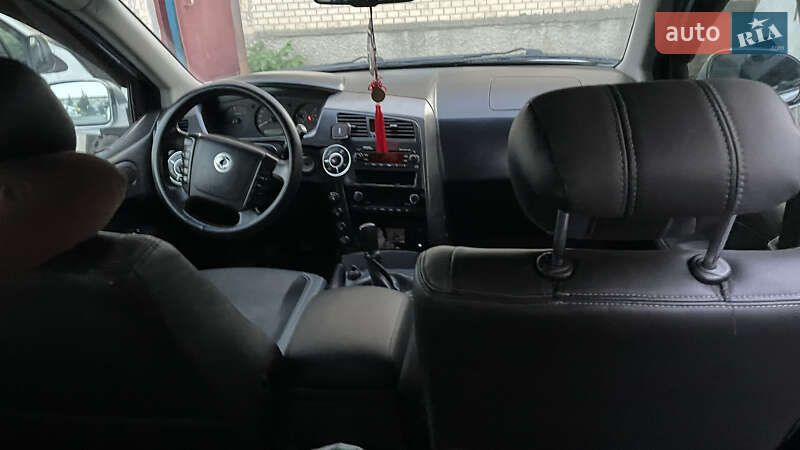 Внедорожник / Кроссовер SsangYong Kyron 2010 в Хмельницком