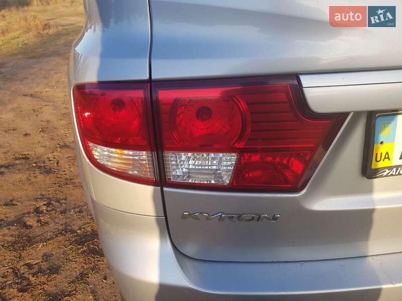 Позашляховик / Кросовер SsangYong Kyron 2014 в Кривому Розі фото 7 Позашляховик / Кросовер SsangYong Kyron 2014 в Кривому Розі