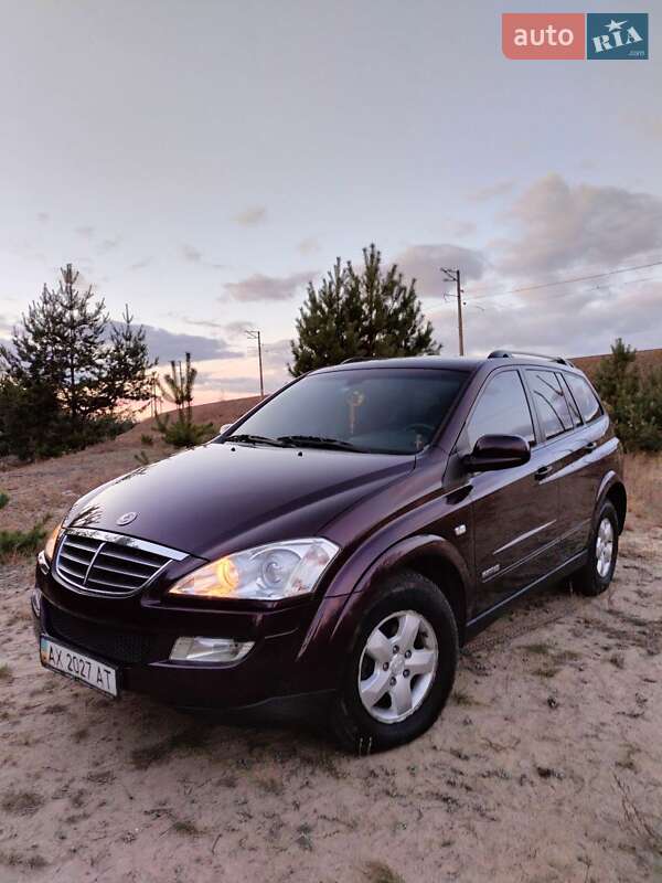 Внедорожник / Кроссовер SsangYong Kyron 2009 в Харькове