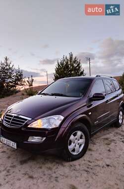 Внедорожник / Кроссовер SsangYong Kyron 2009 в 