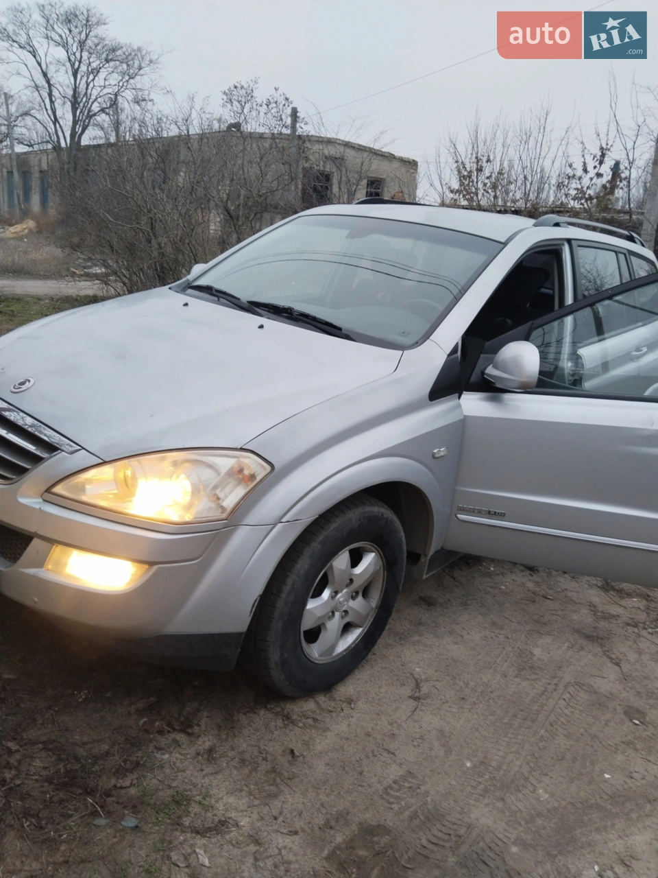 2010 SsangYong Kyron - мініатюра 20