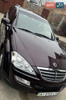 Позашляховик / Кросовер SsangYong Kyron 2009 в 