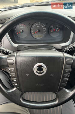 Позашляховик / Кросовер SsangYong Kyron 2009 в 
