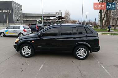 Внедорожник / Кроссовер SsangYong Kyron 2006 в 