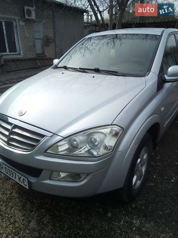 Позашляховик / Кросовер SsangYong Kyron 2010 в Запоріжжі