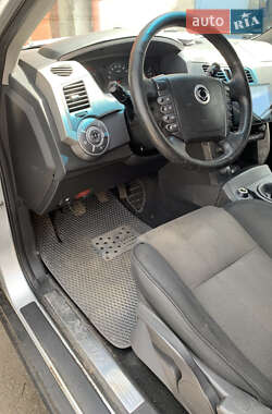 Внедорожник / Кроссовер SsangYong Kyron 2012 в 