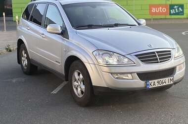 Внедорожник / Кроссовер SsangYong Kyron 2012 в 