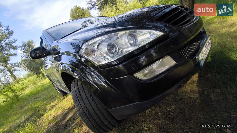 Внедорожник / Кроссовер SsangYong Kyron 2010 в Киеве