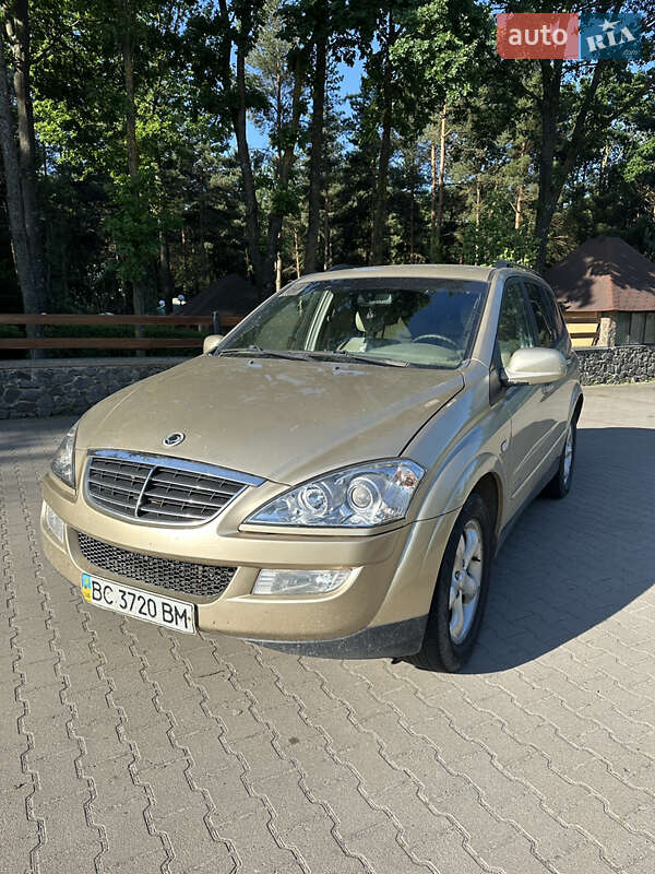 Внедорожник / Кроссовер SsangYong Kyron 2008 в 