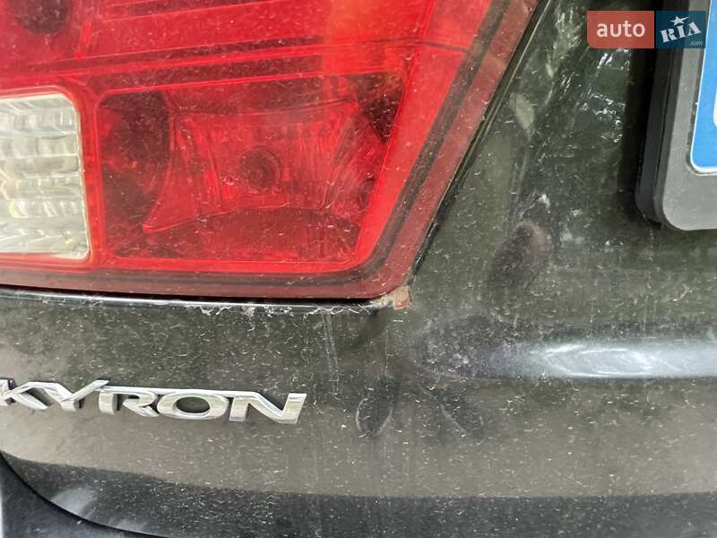 Внедорожник / Кроссовер SsangYong Kyron 2010 в Харькове
