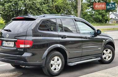 Внедорожник / Кроссовер SsangYong Kyron 2010 в 