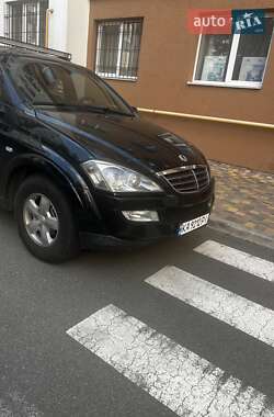 Внедорожник / Кроссовер SsangYong Kyron 2010 в 