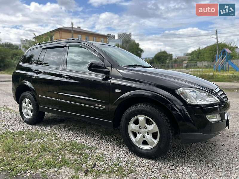 Внедорожник / Кроссовер SsangYong Kyron 2013 в Киеве