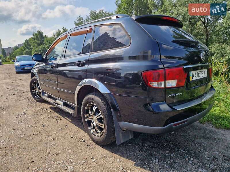 Внедорожник / Кроссовер SsangYong Kyron 2011 в 