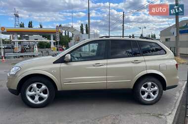 Внедорожник / Кроссовер SsangYong Kyron 2008 в 