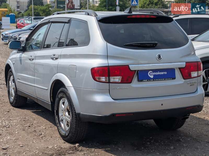 Позашляховик / Кросовер SsangYong Kyron 2012 в Києві