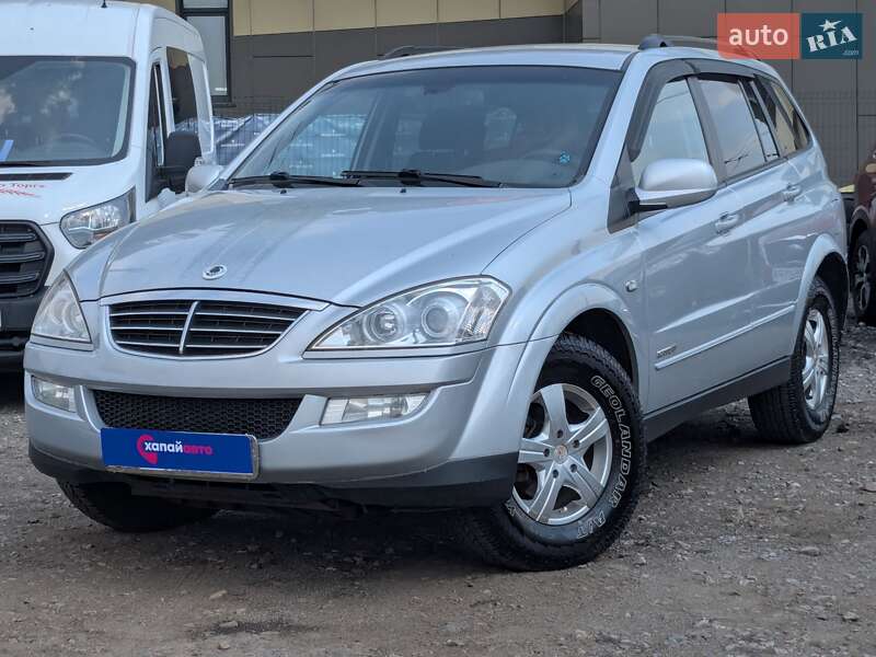 Позашляховик / Кросовер SsangYong Kyron 2012 в Києві