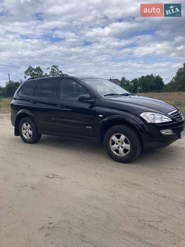 Позашляховик / Кросовер SsangYong Kyron 2010 в Києві