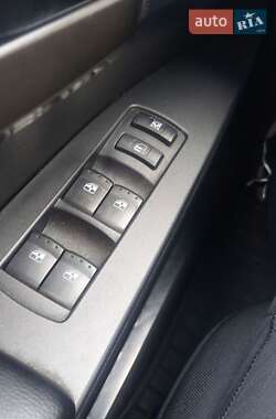 Внедорожник / Кроссовер SsangYong Kyron 2013 в 