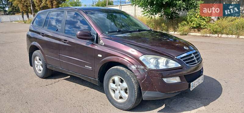 Внедорожник / Кроссовер SsangYong Kyron 2010 в Подольске