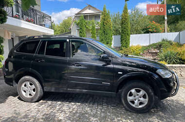 Внедорожник / Кроссовер SsangYong Kyron 2013 в 