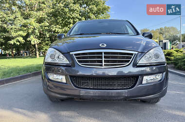Внедорожник / Кроссовер SsangYong Kyron 2010 в 