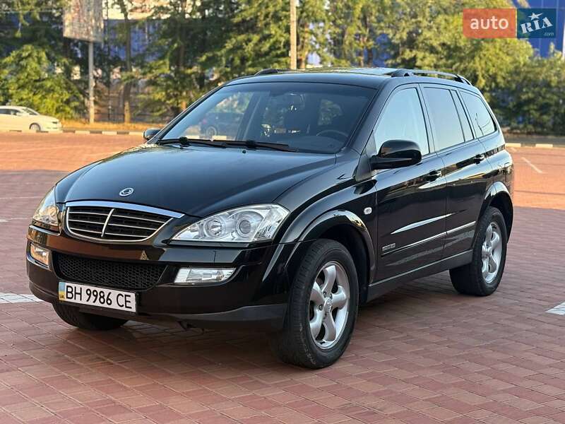 Внедорожник / Кроссовер SsangYong Kyron 2008 в 