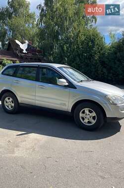 Внедорожник / Кроссовер SsangYong Kyron 2010 в 