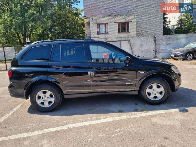 Внедорожник / Кроссовер SsangYong Kyron 2013 в Киеве