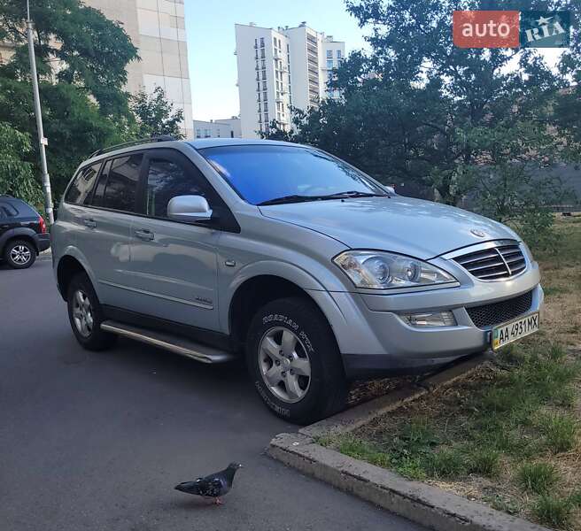 Внедорожник / Кроссовер SsangYong Kyron 2010 в Киеве