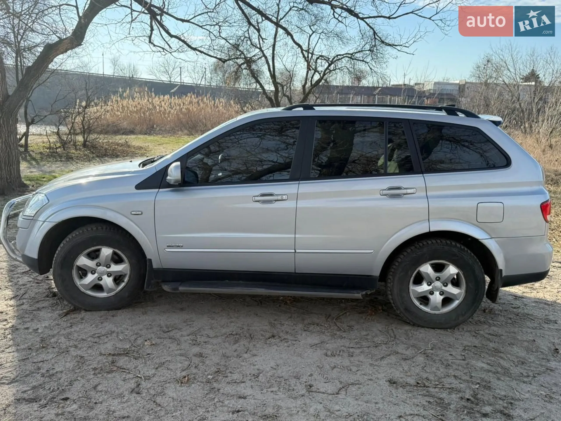2010 SsangYong Kyron - мініатюра 9