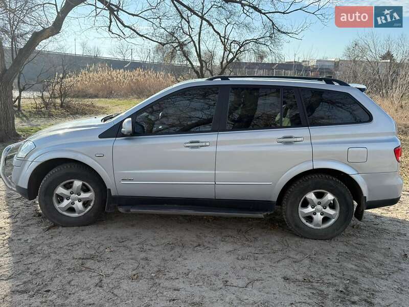 Внедорожник / Кроссовер SsangYong Kyron 2010 в Днепре