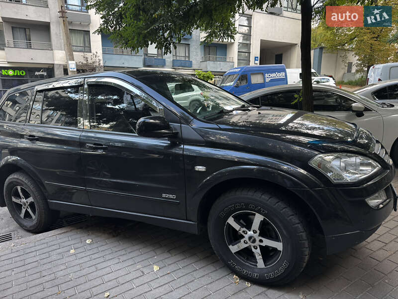 Внедорожник / Кроссовер SsangYong Kyron 2010 в Киеве фото 3 Внедорожник / Кроссовер SsangYong Kyron 2010 в Киеве