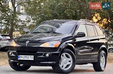 Позашляховик / Кросовер SsangYong Kyron 2008 в 