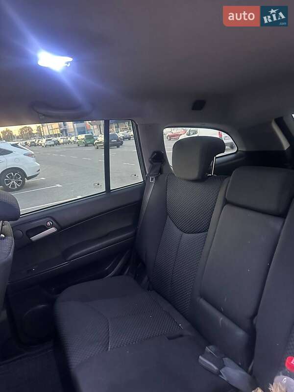 Внедорожник / Кроссовер SsangYong Kyron 2010 в Днепре фото 3 Внедорожник / Кроссовер SsangYong Kyron 2010 в Днепре