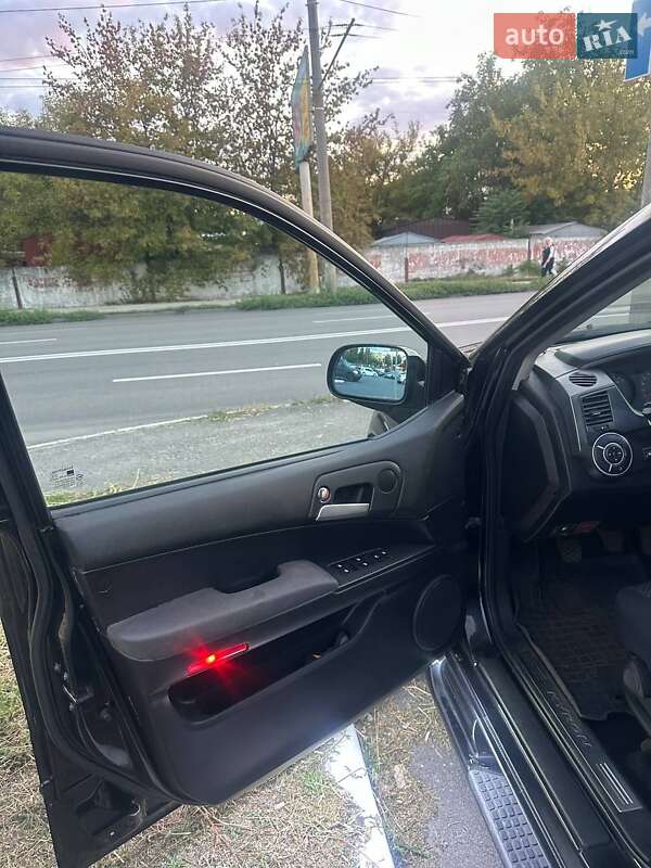 Внедорожник / Кроссовер SsangYong Kyron 2010 в Днепре фото 20 Внедорожник / Кроссовер SsangYong Kyron 2010 в Днепре