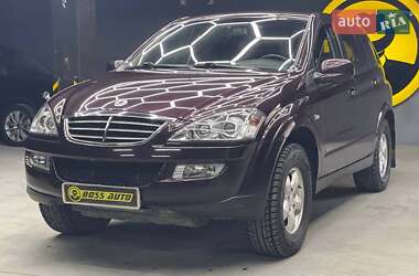 Внедорожник / Кроссовер SsangYong Kyron 2010 в 